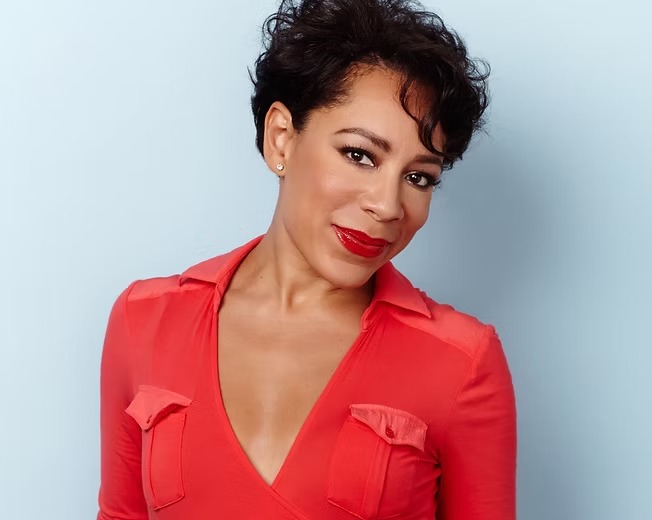 Selenis Leyva as Doctor Quenda in Living with the Dead: A Love Story